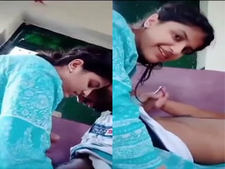 Cute desi girl's blowjob