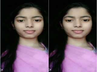 Indian amateur on VC stripping and showing off.