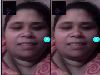 Indian wife reveals her massive breasts for amateur sex toys