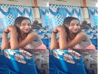 Horny desi chick sucking cock then fuckin'