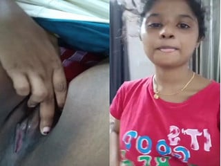 Amateur desi girl finger herself and showing off breasts