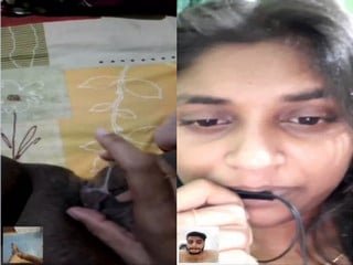 Indian porn: Girl masturbates with fingers.