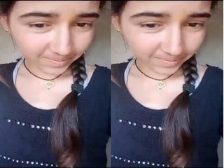 Part 5: Desi slut revealing her big breasts and shaved twat