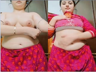 Nude Pakistani girl in sex scene showing all parts of her body