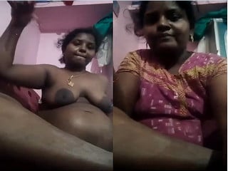 Indian desi girl exposing her breasts online.