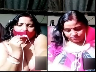 Indian desi bhabhi VC porn call.