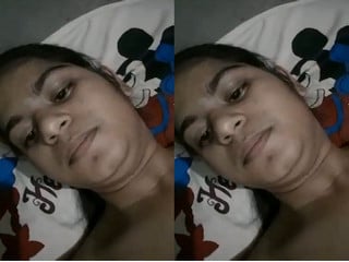 Indian desi chick strips to show off naked self in video 3