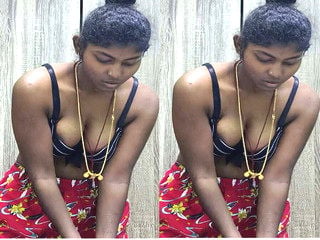 Desi amateur porn: sexy indian girl's full nude body recorded
