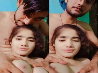 Boob-pressed by a hot desi slut in sex tape