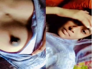 Boobs of desi girl on display for porn