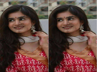 Amateur desi girl strips for camera, showing off boobs and pussy
