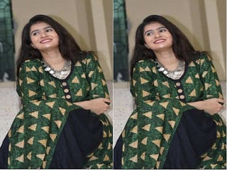Sexy desi girl finger fuck solo