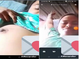 Amateur desi bhabhi flaunting huge boobies now
