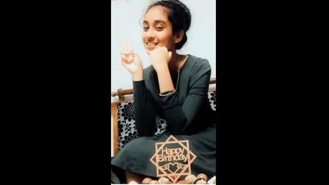 Amateur desi girl finger fucks self in the bedroom while BF is watching
