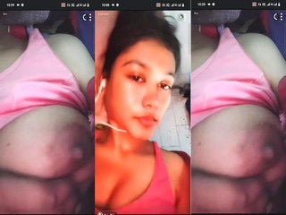 Boobs of desi girl on display for porn