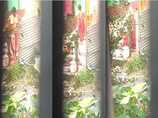 Outdoor indian bhabhi bathing scene