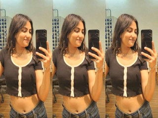 Cute desi girl in a naked video clip