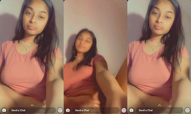 Cute desi porn: Indian girl exposes pussy.