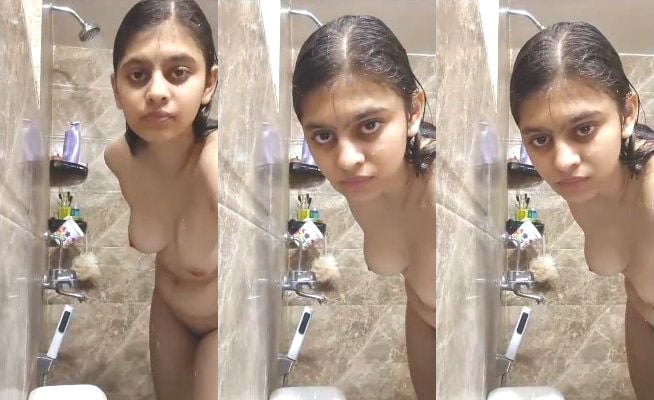 Desi indian girl in the bath