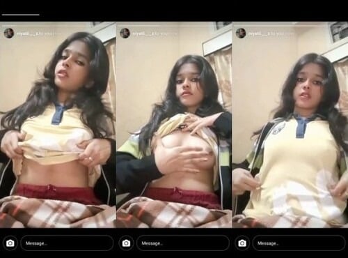 Indian girl stripping and showing tits for sex