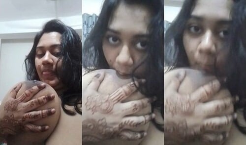 Horny desi amateur girl playing with huge breasts
