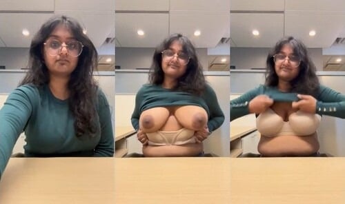 Sexy desi porn: Indian girl flashing breasts