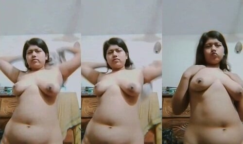 Indian tanker chick stripping to show off sexy breasts pornostar style