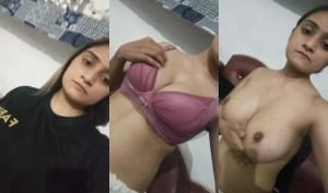 Boobs of a sexy Pakistani girl on display for porn fans