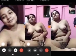 Indian girl finger herself