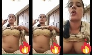 Indian porn girl flashing boobies in vid chat session