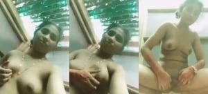 Indian amateur bhabhi reveals her sexy breasts and wet pussy