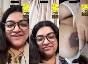 Horny desi amateur girl fingering and showing her huge boobs