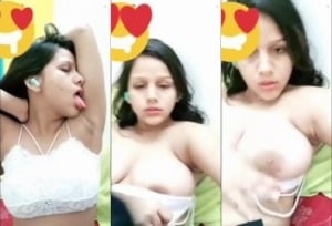 Indian girl stripping and showing tits for sex