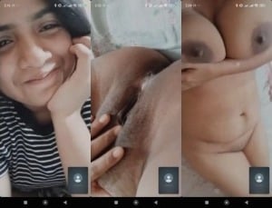 Desi amateur girl exposing her sexy boobs and pussy