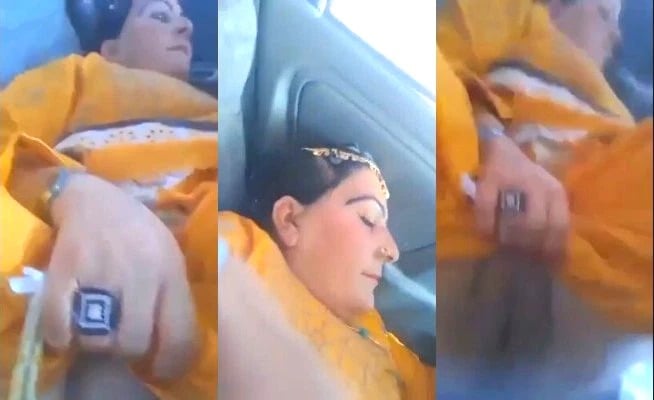 Car fuck with desi wife, Pakistani porn action