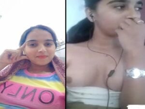 Karishma's amateur boob figure show goes viral in desi porn